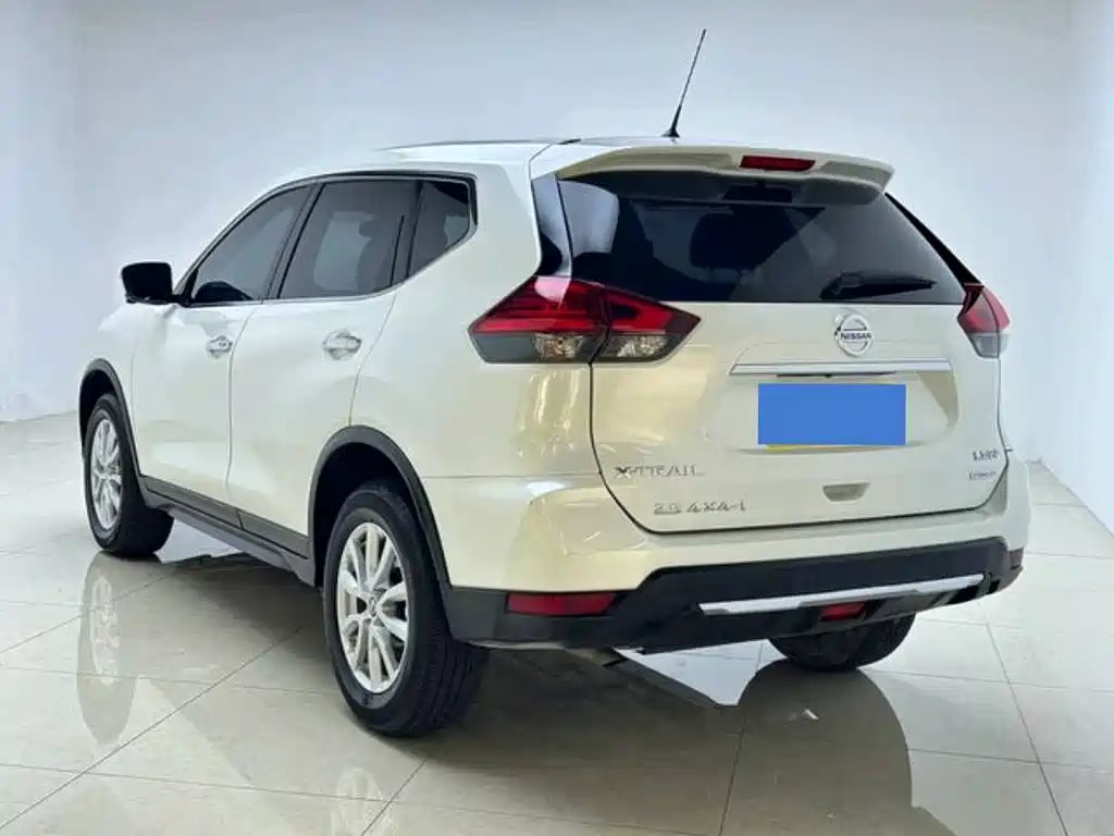 Nissan X-Trail — миниатюра 2