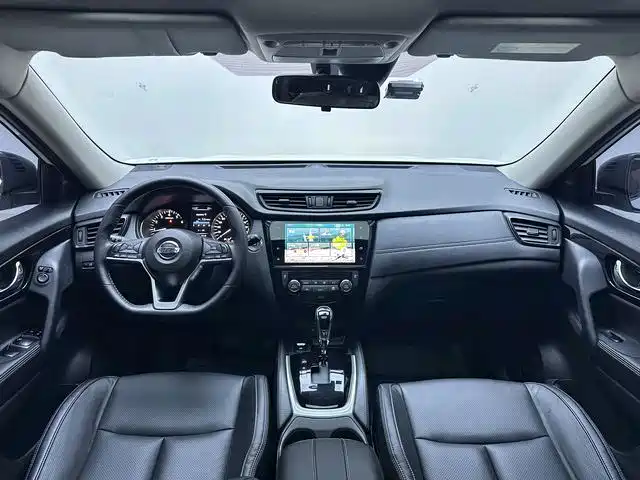 Nissan X-Trail — миниатюра 4