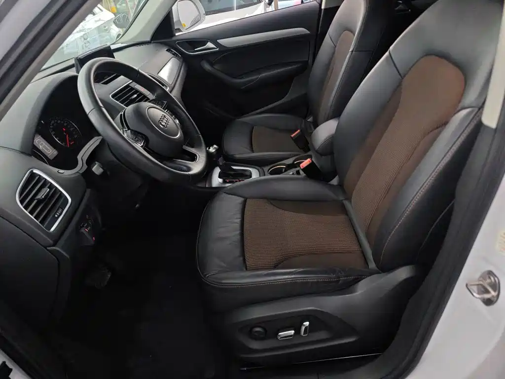 Audi Q3 — миниатюра 12