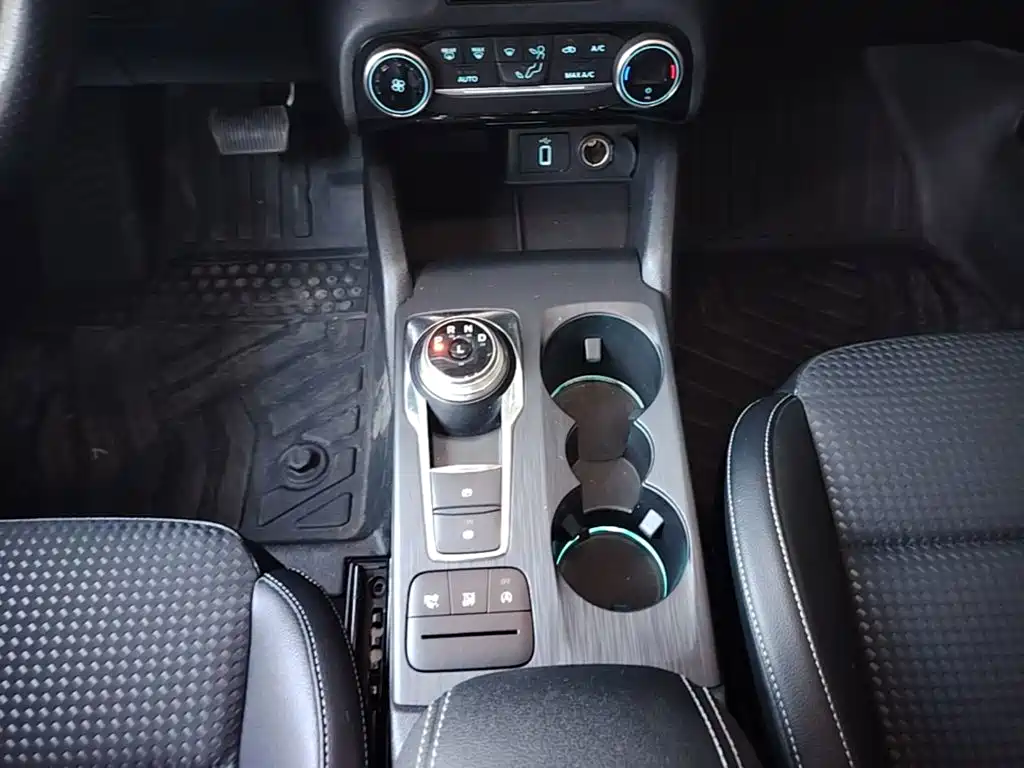 Ford Focus — миниатюра 14