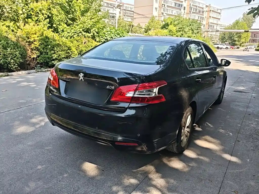 Peugeot 408 — миниатюра 7