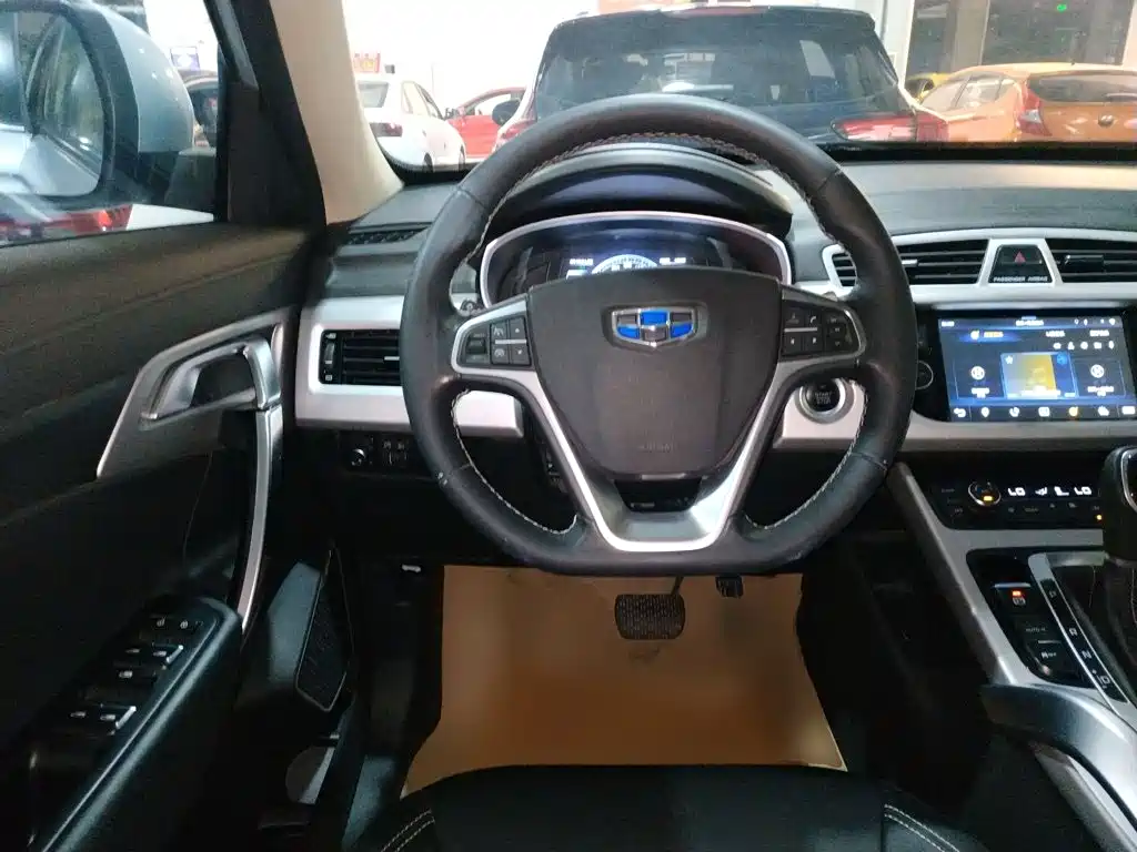 Geely Boyue — миниатюра 11
