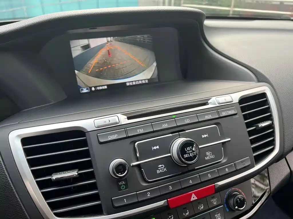 Honda Accord — миниатюра 19