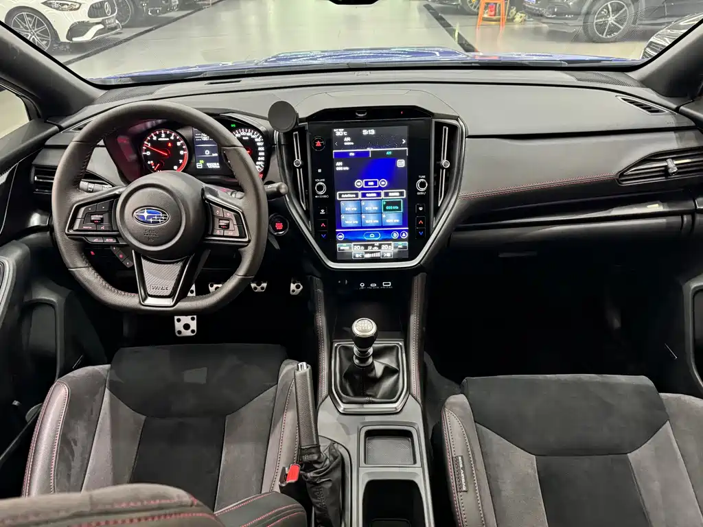 Subaru WRX — миниатюра 10