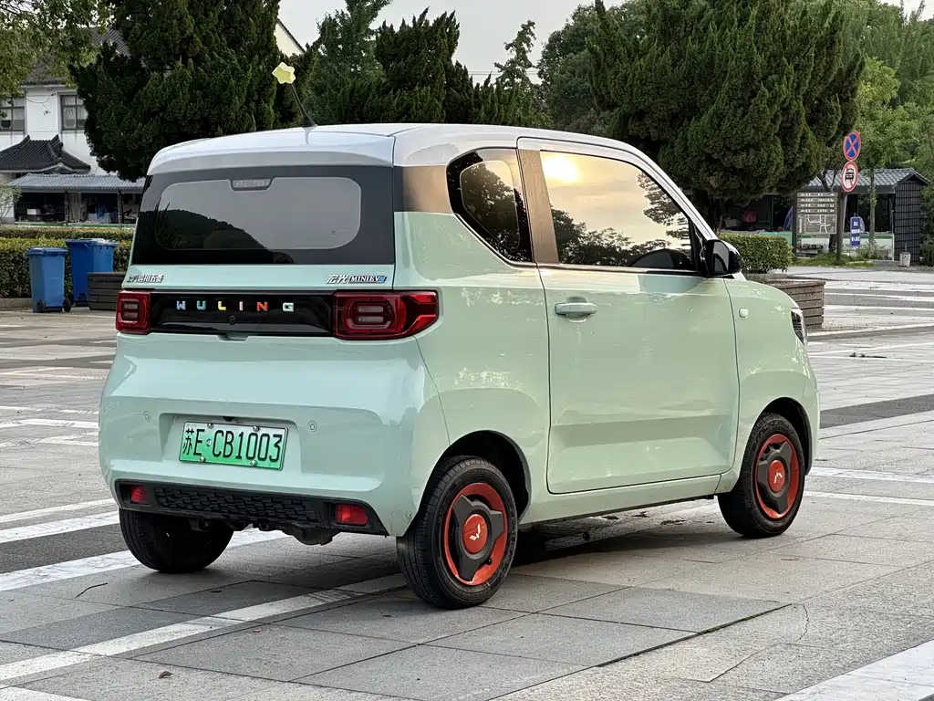 Wuling MINIEV — миниатюра 5