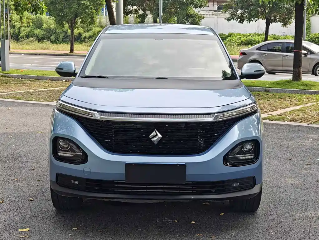 Baojun RM-5 — миниатюра 3