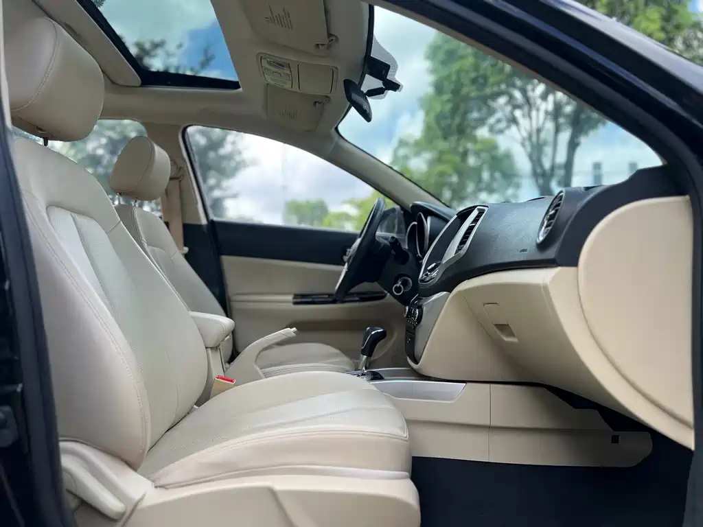 Changan Eado — миниатюра 20