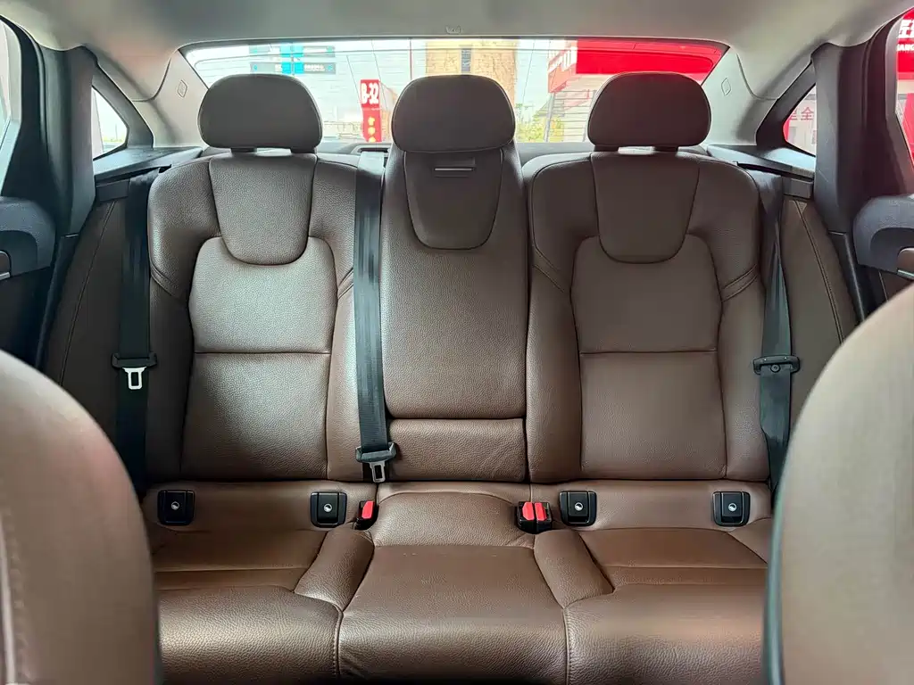 Volvo S90 2020 T5 Luxury