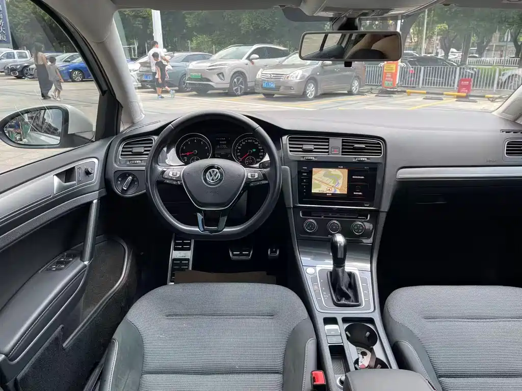 Volkswagen Golf — миниатюра 15