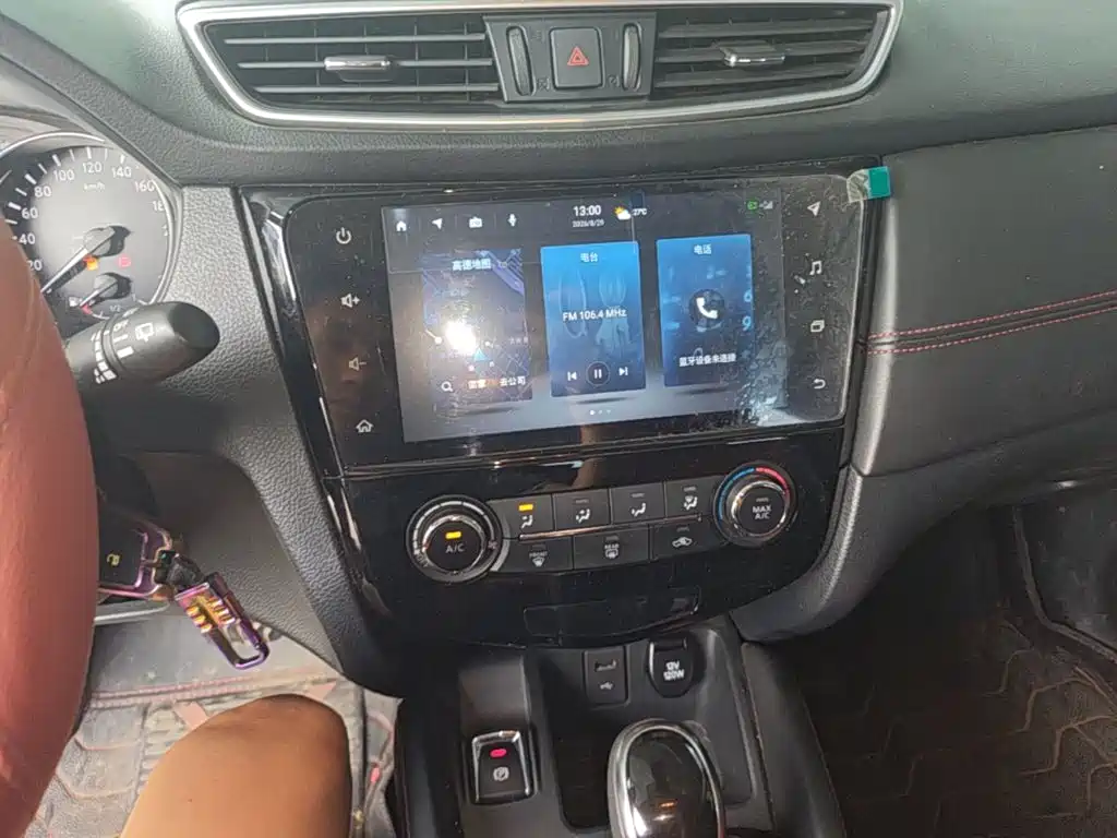 Nissan Qashqai — миниатюра 13
