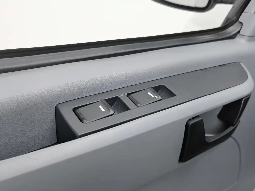 MAXUS V80 — миниатюра 9