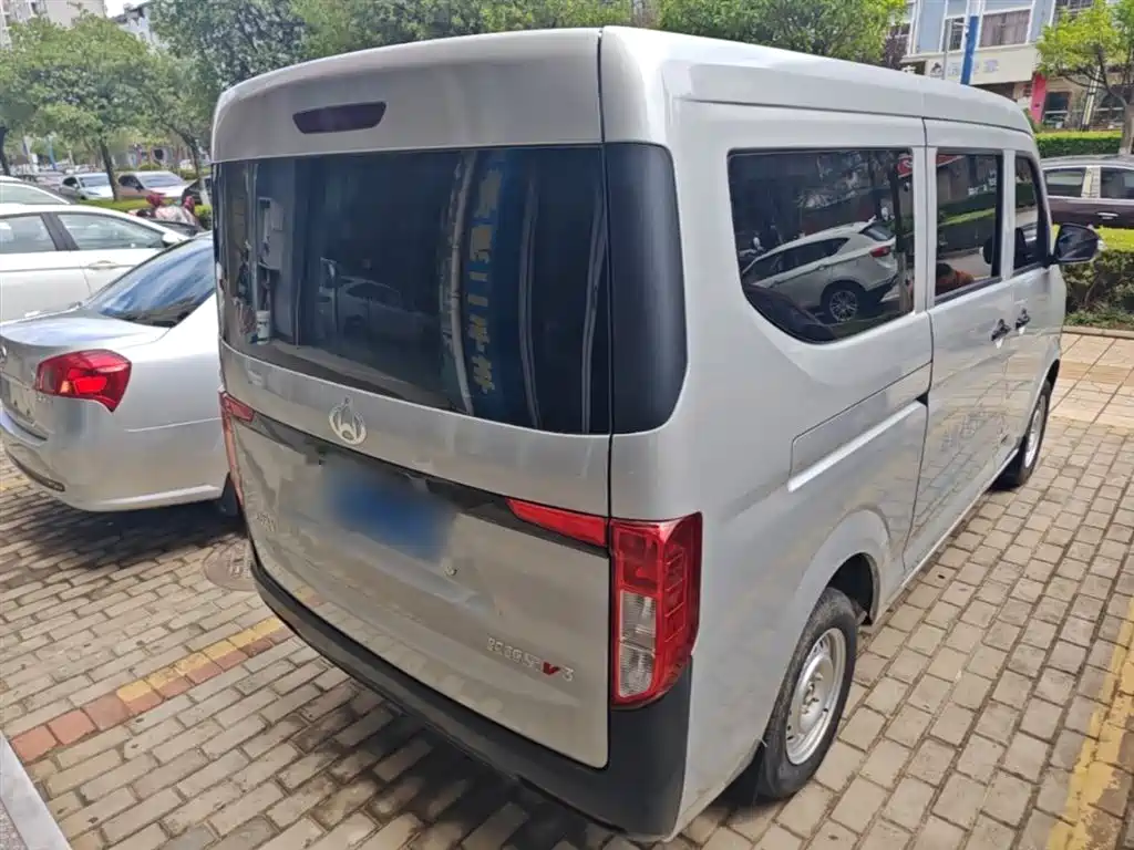 Changan V3 2023 1.5L Enjoy 7 мест