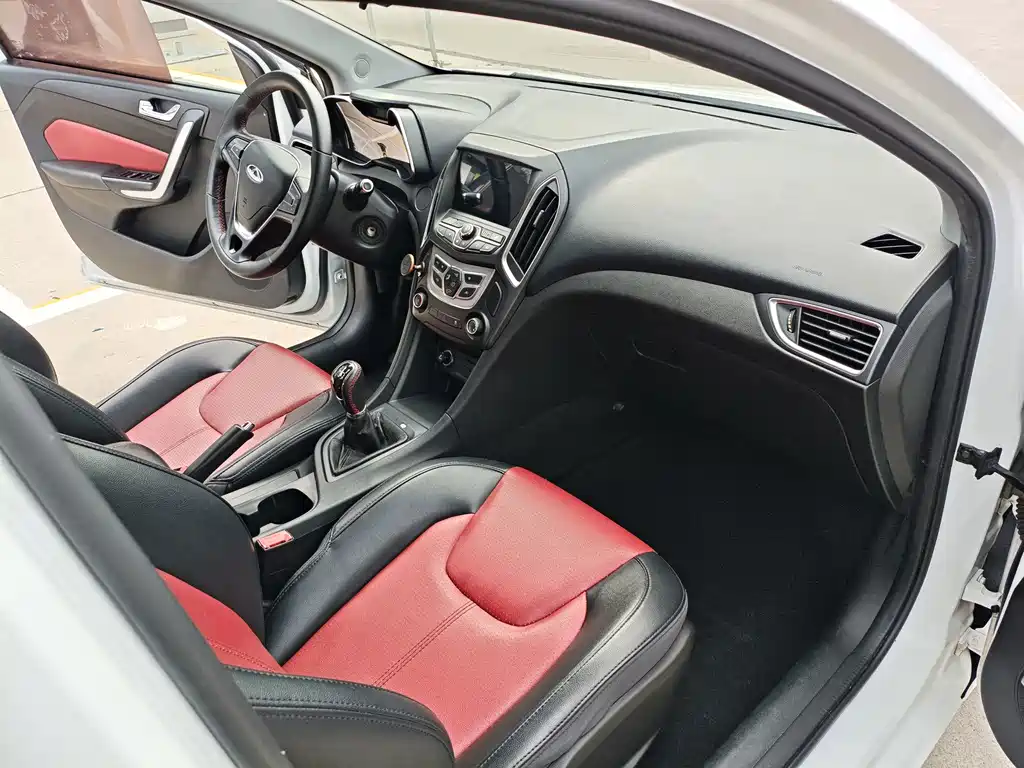 Chery Arrizo 5 — миниатюра 12