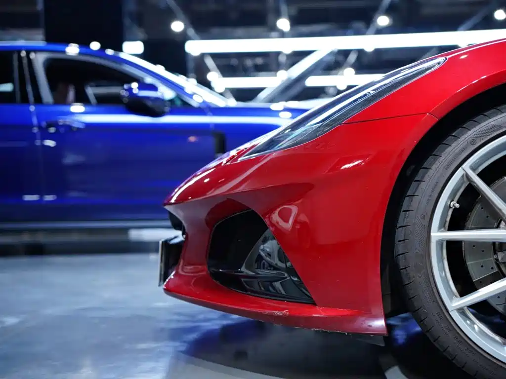 Lotus Emira — миниатюра 2