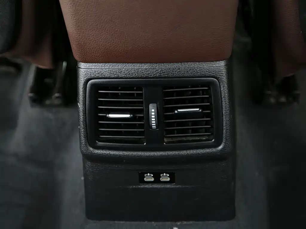 BMW X1 — миниатюра 16