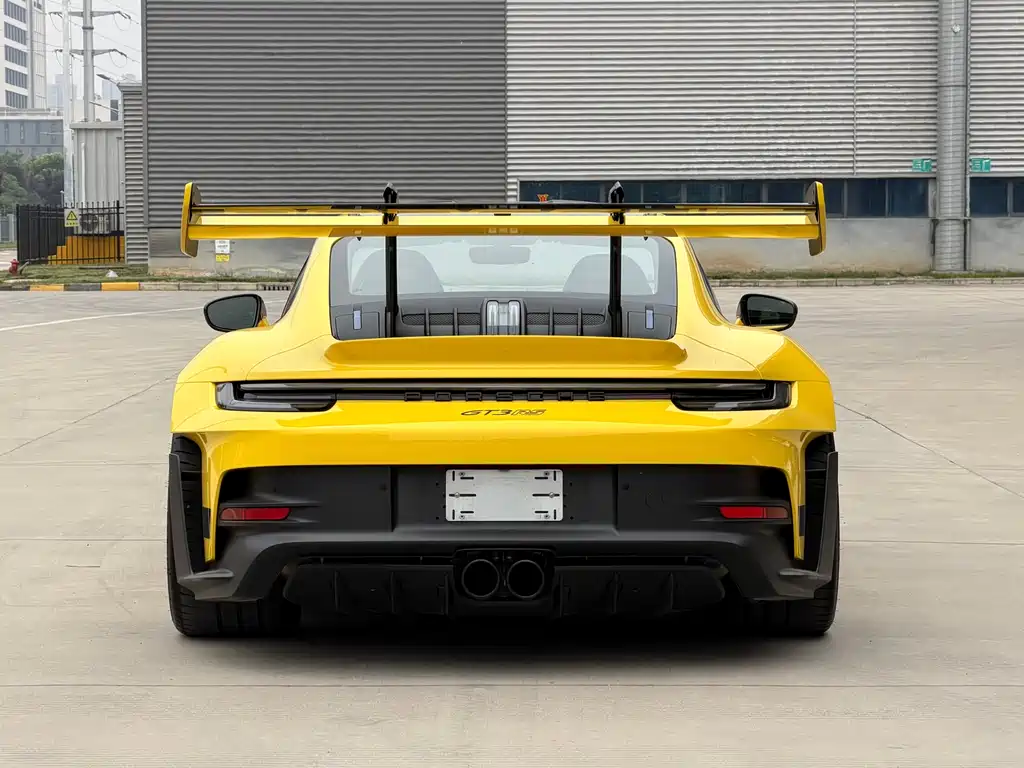 Porsche 911 2023 GT3 RS 4.0L