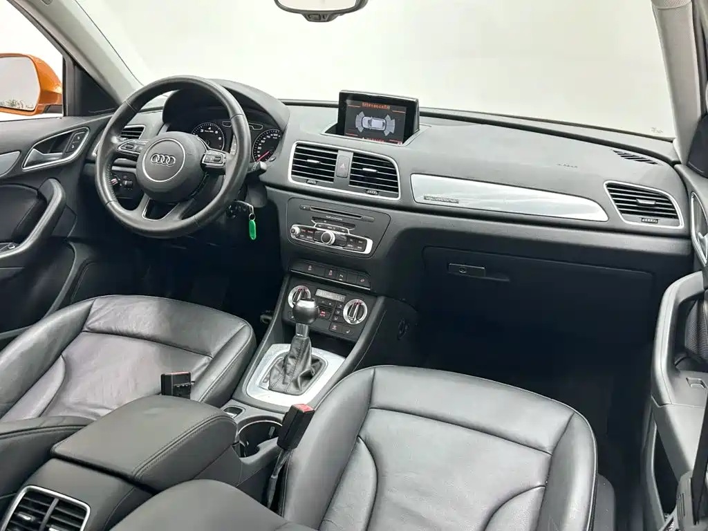 Audi Q3 — миниатюра 12