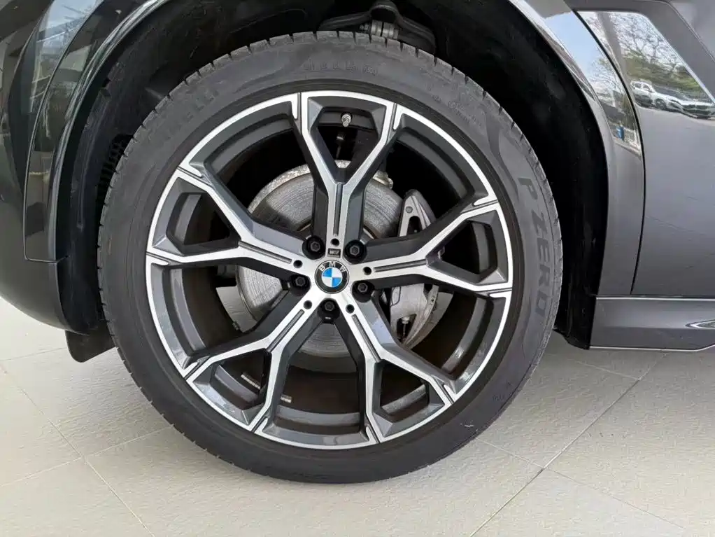 BMW X6 — миниатюра 13