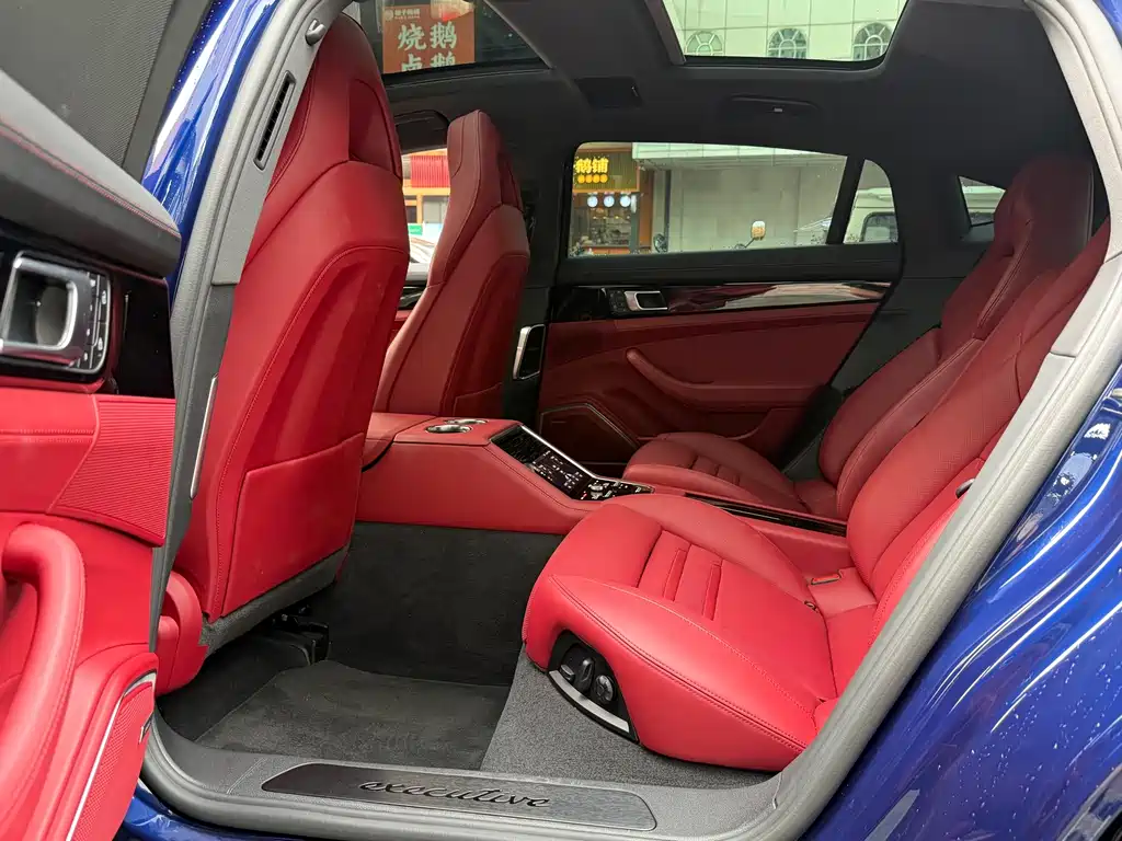 Porsche Panamera — миниатюра 9