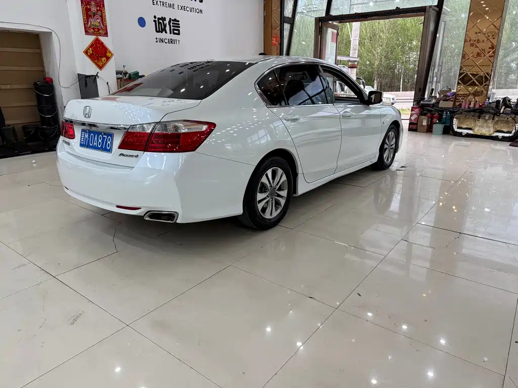 Honda Accord 2015 2.0L LXS Elite