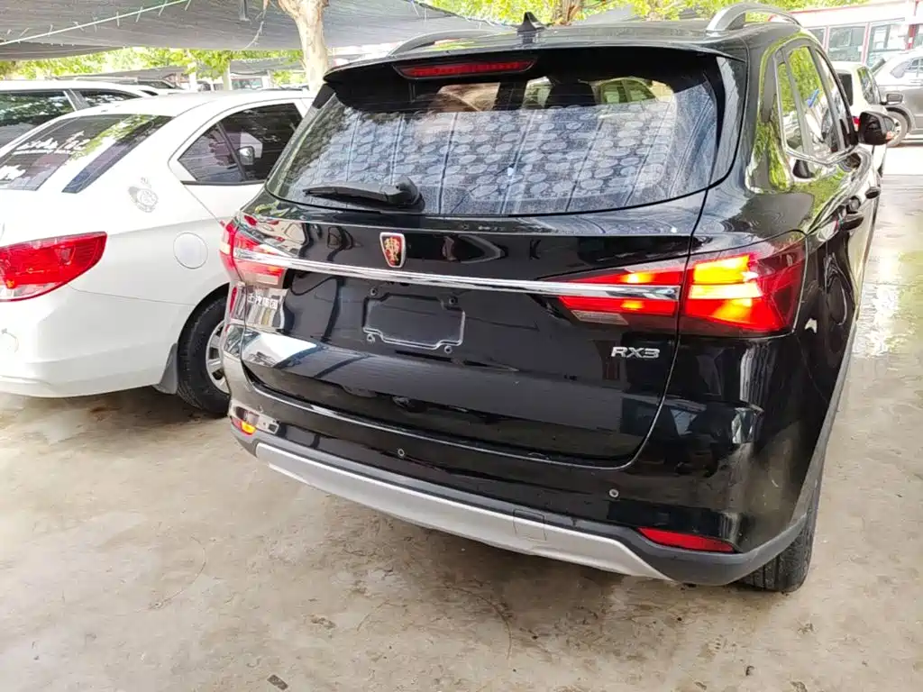 Roewe RX3 — миниатюра 6