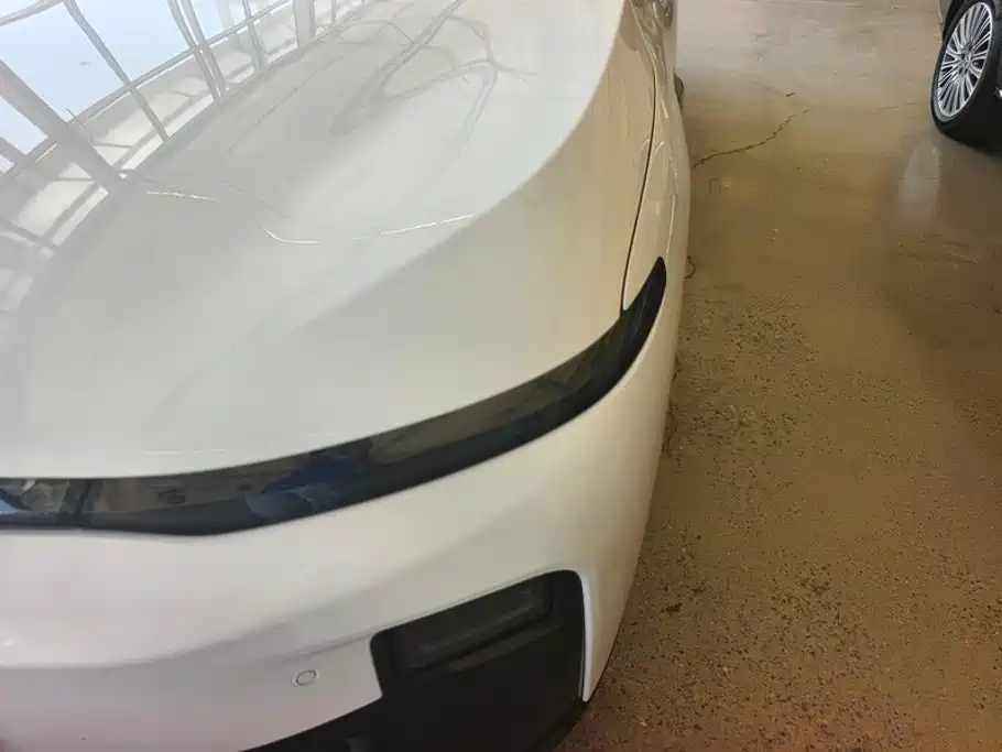 Leapmotor Leapmotor B01 — миниатюра 5