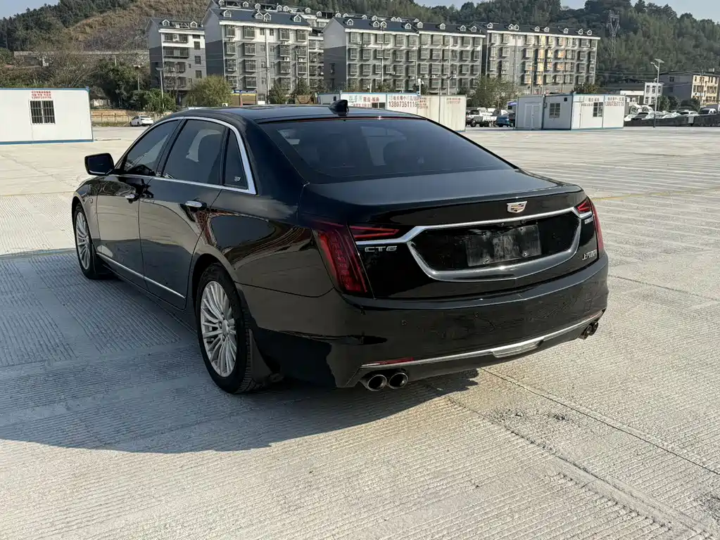 Cadillac CT6 — миниатюра 7