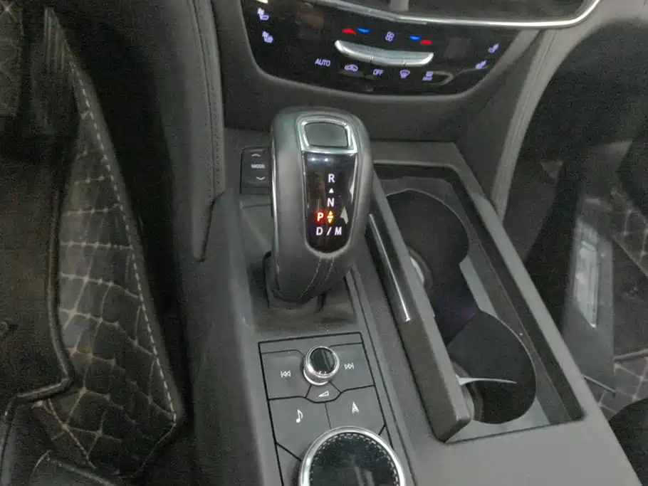 Cadillac CT6 — миниатюра 16