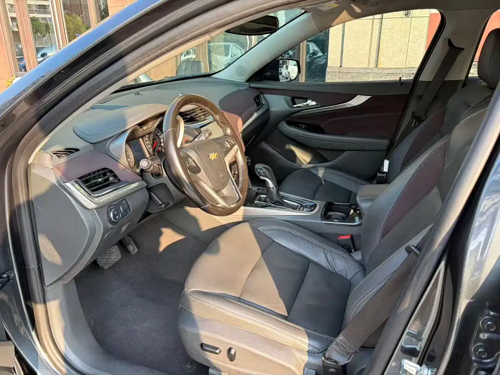 Chevrolet Malibu — миниатюра 5