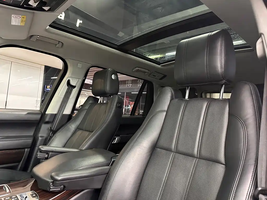 Land Rover Range Rover 2017 3.0 SC V6 Vogue SE Long Wheelbase