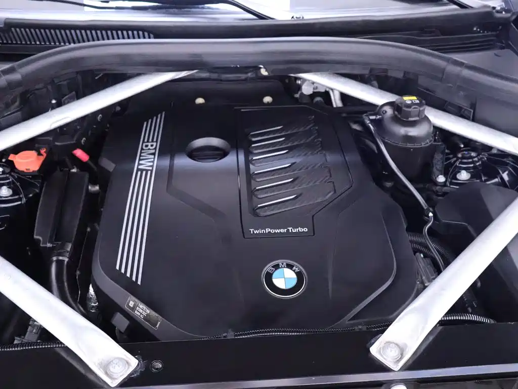 BMW X5 (Import) — миниатюра 24