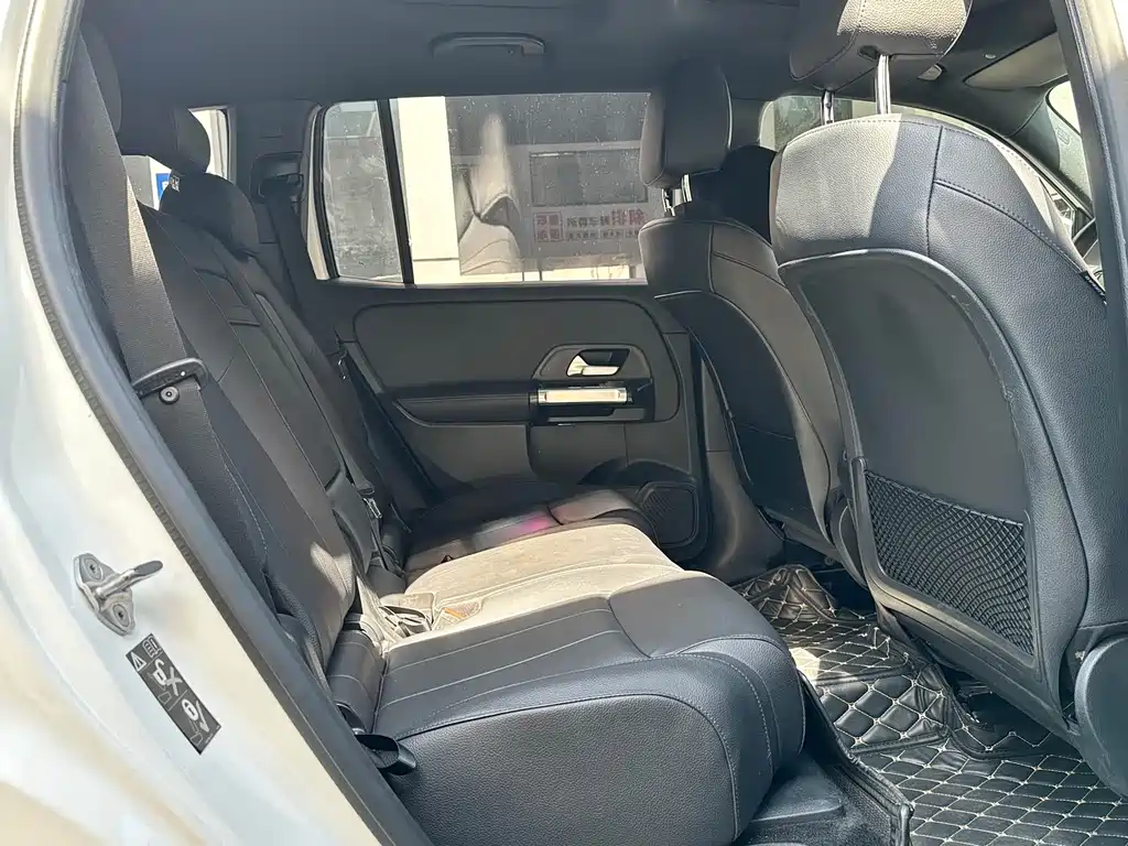 Mercedes-Benz GLB 2023 GLB 220