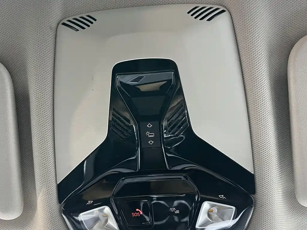 BMW X1 — миниатюра 12