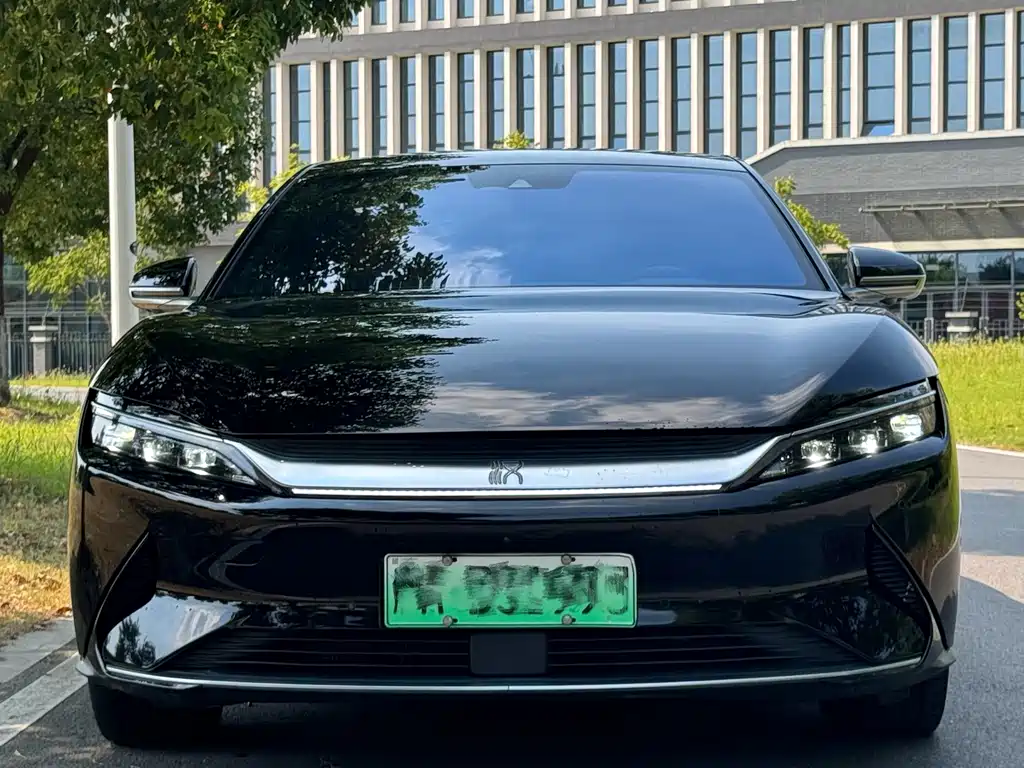 BYD Han — миниатюра 2
