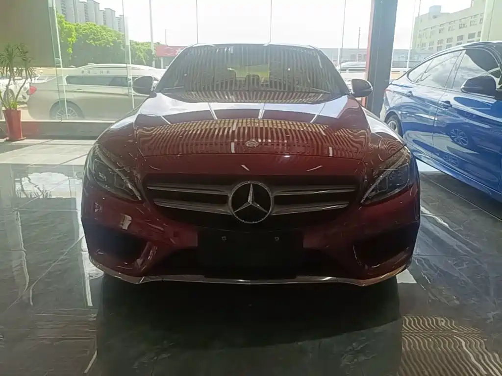 Mercedes-Benz C-Class — миниатюра 3