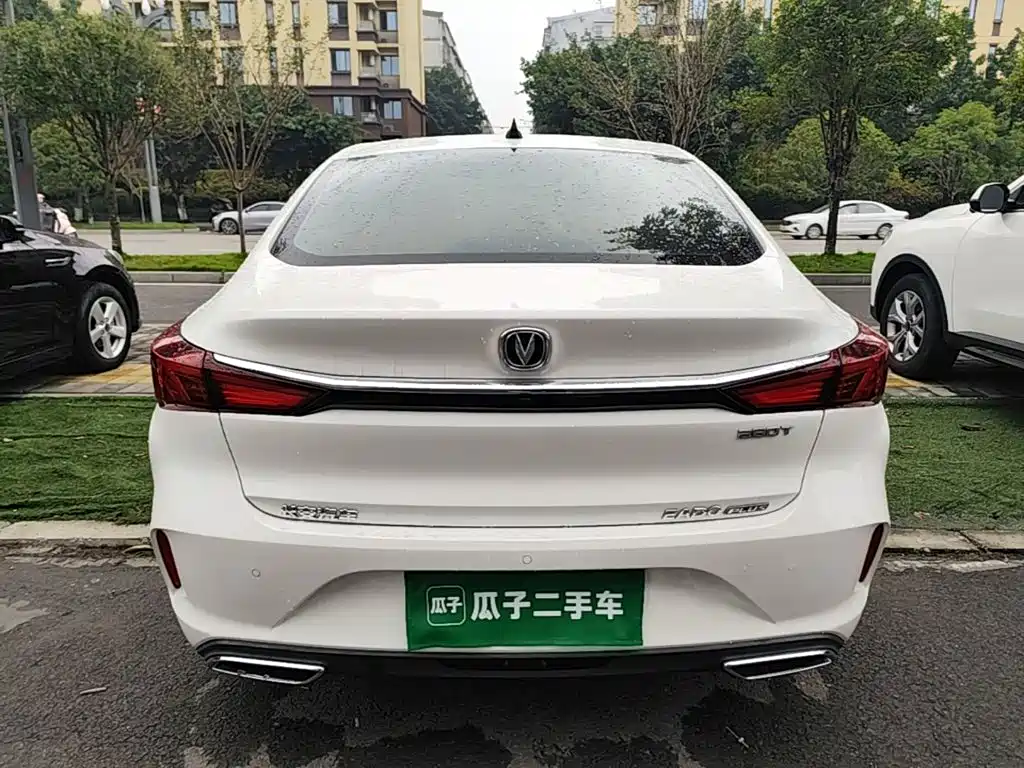 Changan Eado — миниатюра 6