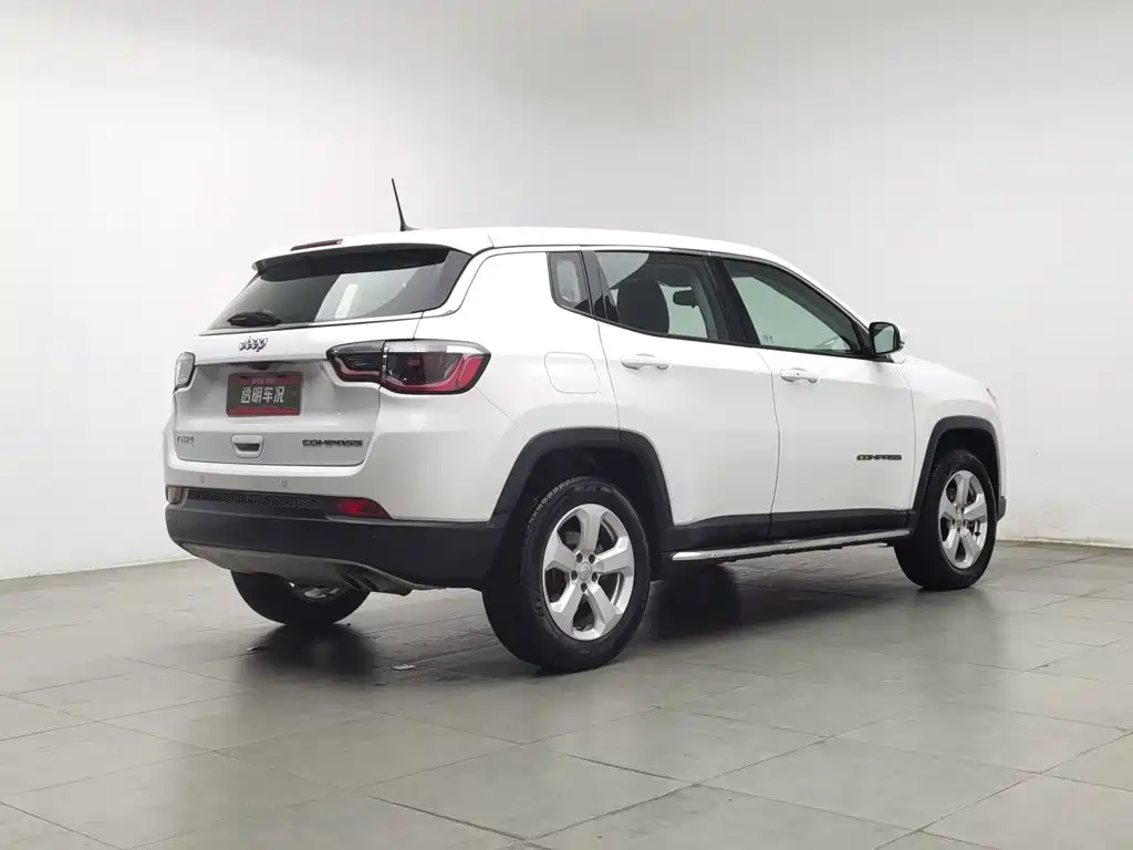 Jeep Compass — миниатюра 2