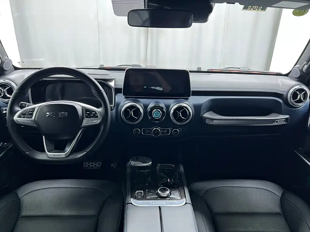 BAIC BJ40 2021 2.0D AT
