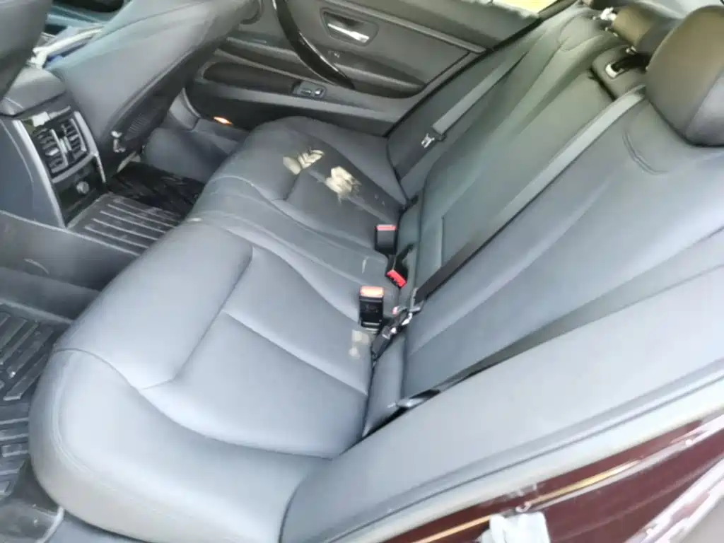 BMW 3 Series — миниатюра 17