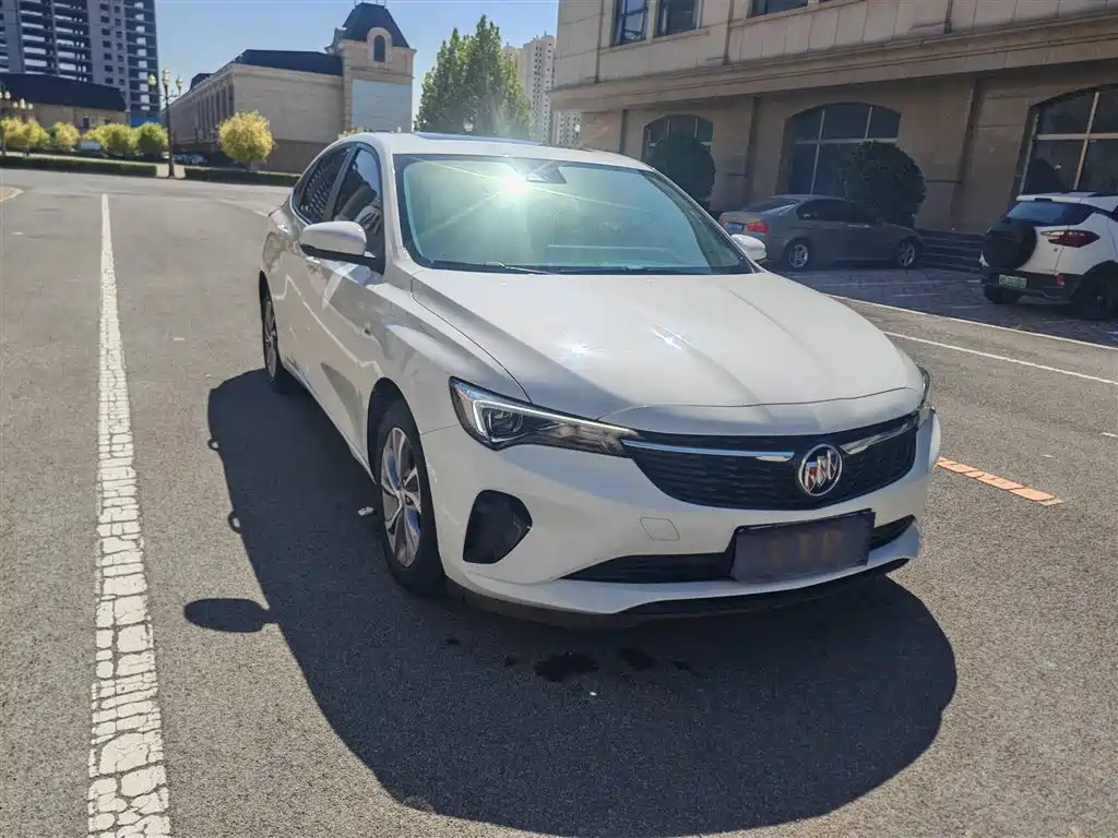 Buick Verano — миниатюра 6