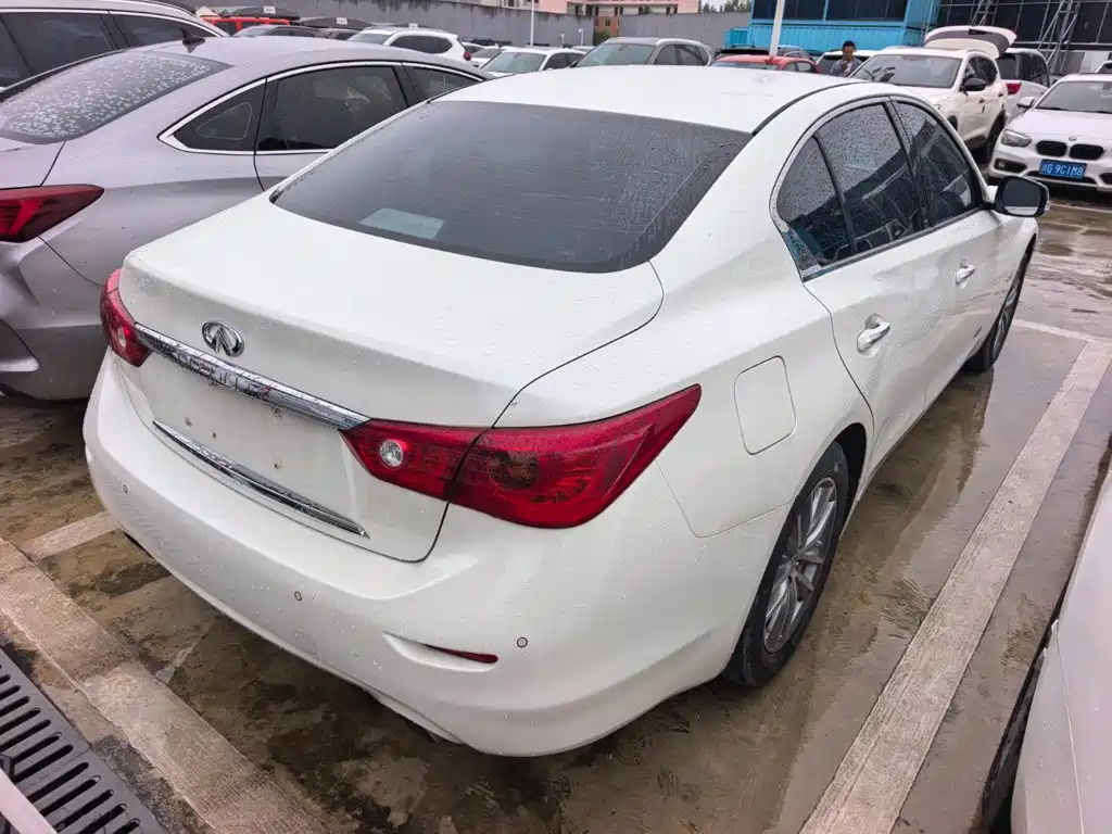 Infiniti Q50L — миниатюра 5