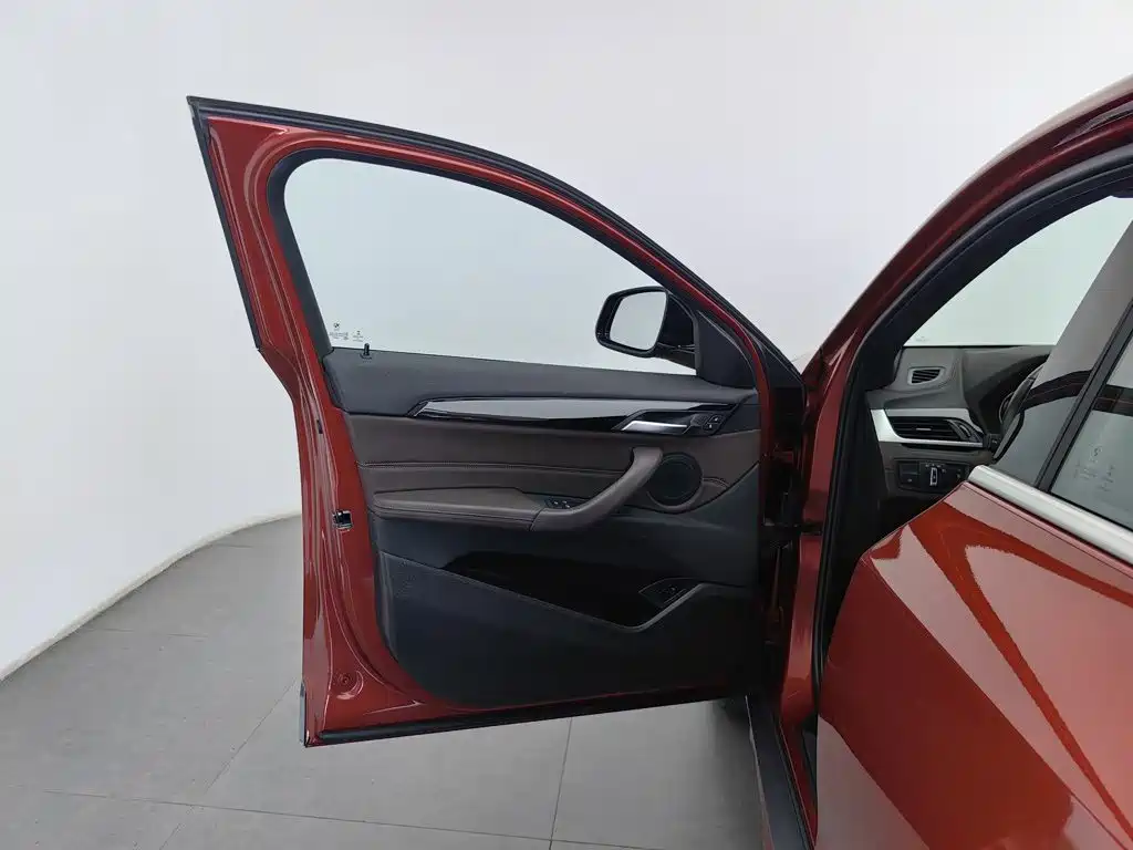 BMW X2 — миниатюра 8
