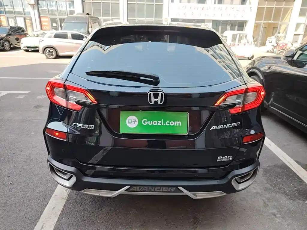 Honda Avancier — миниатюра 6