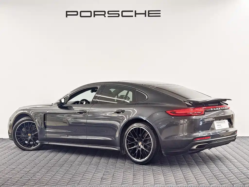 Porsche Panamera — миниатюра 7