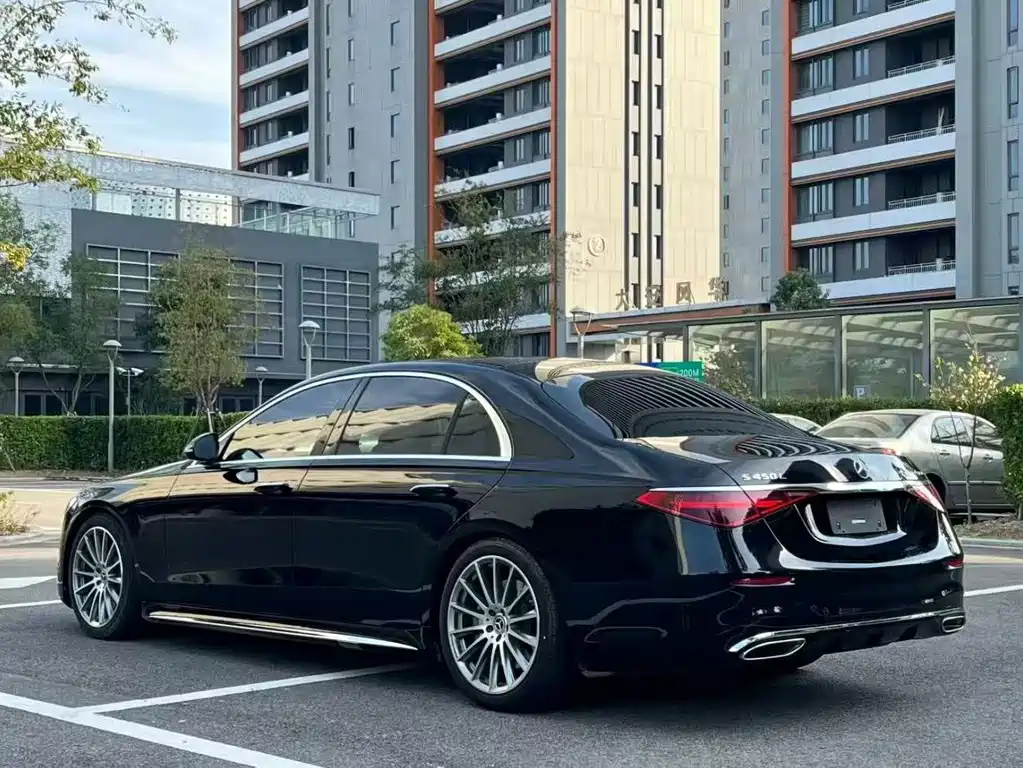 Mercedes-Benz S-Class — миниатюра 9