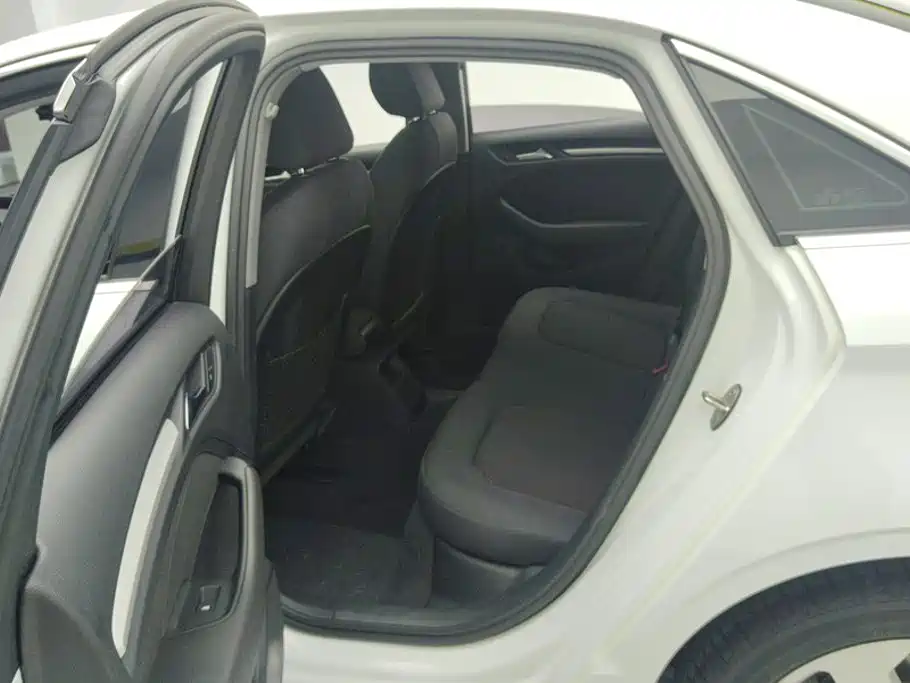Audi A3 — миниатюра 11
