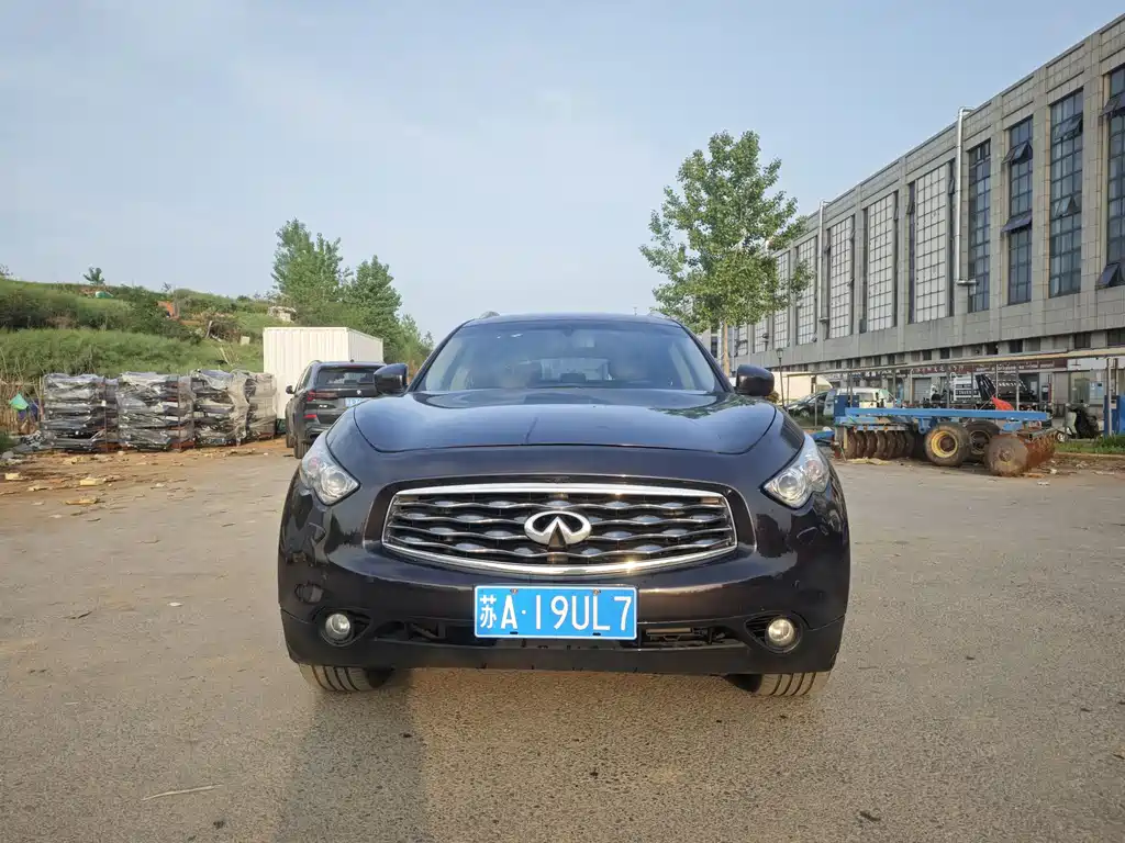 Infiniti FX 2010 FX35