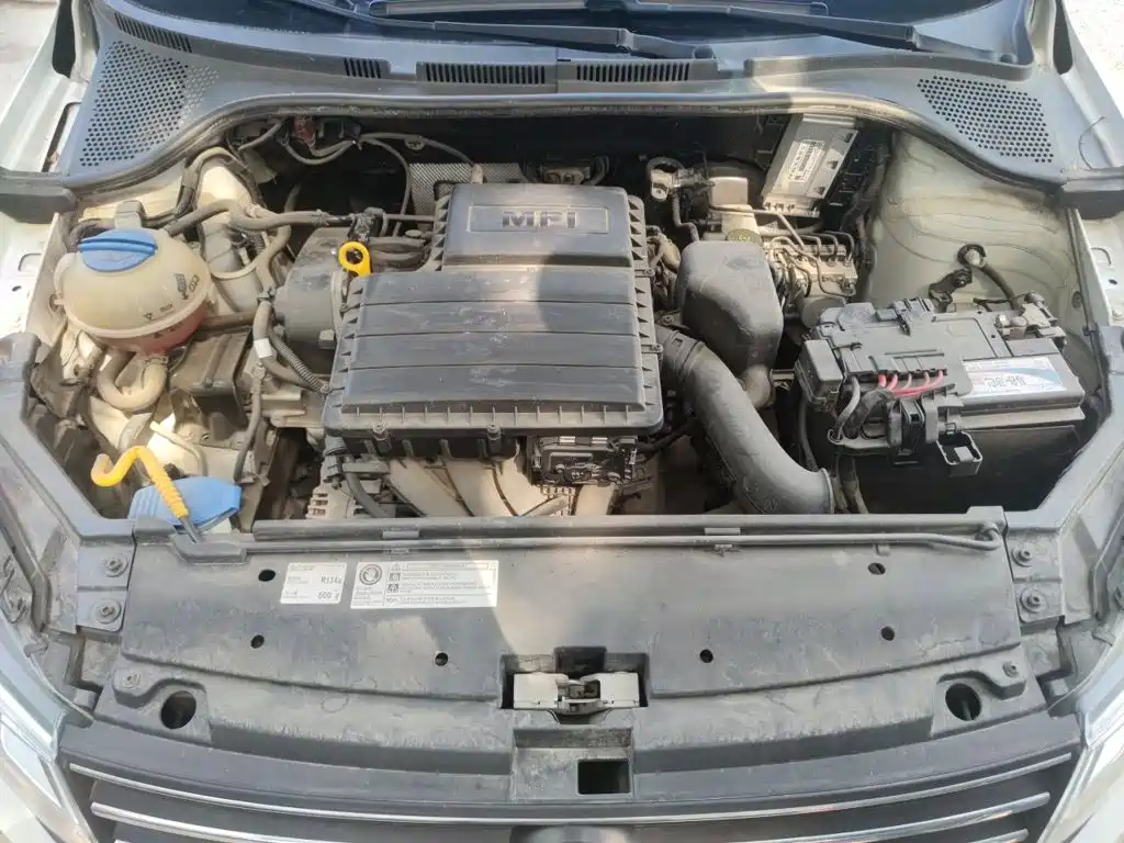 Volkswagen Santana — миниатюра 11
