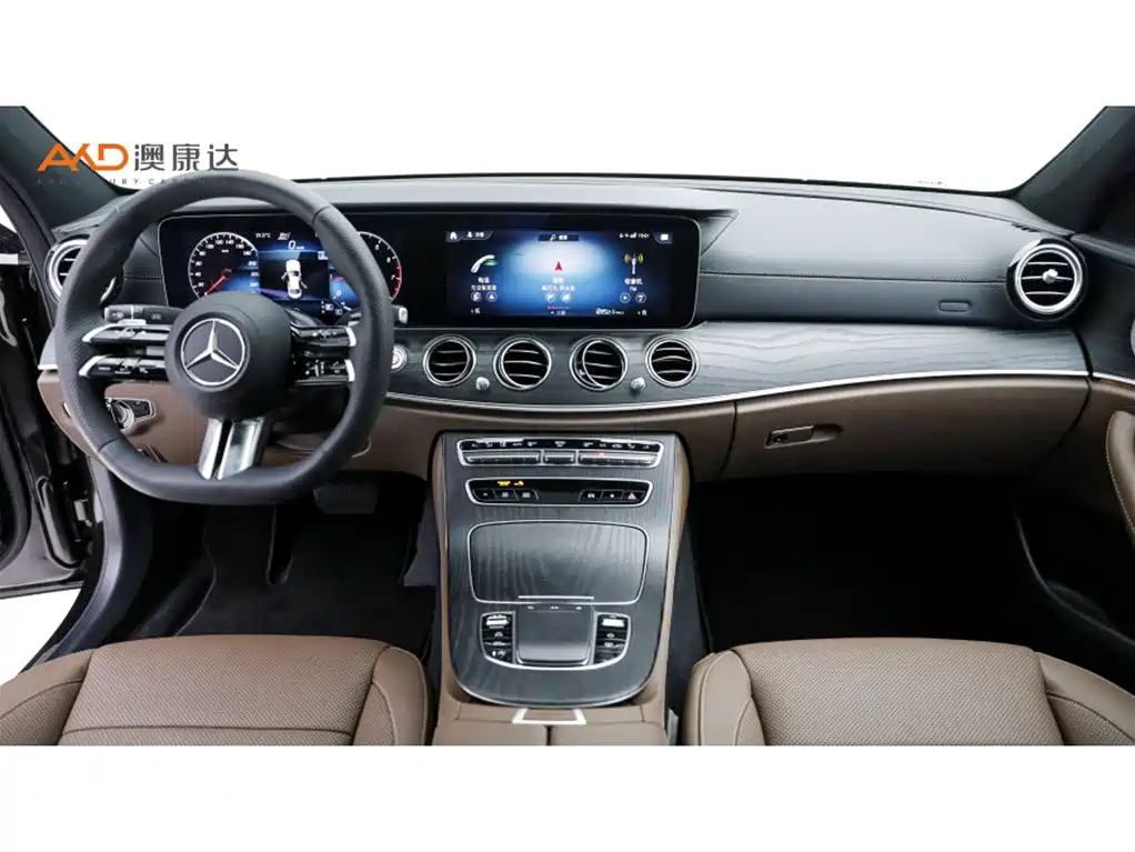 Mercedes-Benz E-Class — миниатюра 5