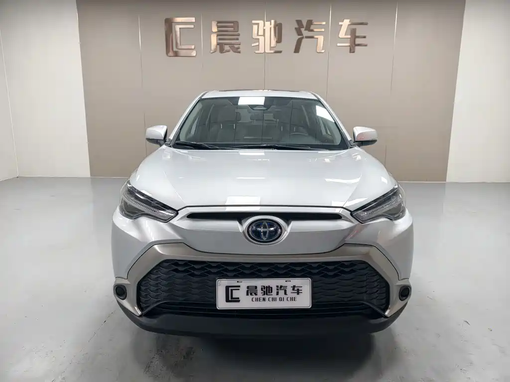 Toyota Frontlander — миниатюра 2